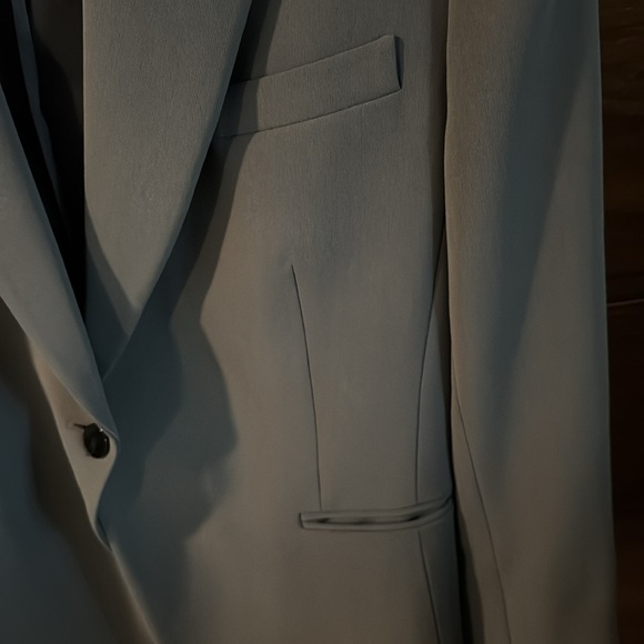 High-quality women’s pants suit by Theory - Picture 3 of 12